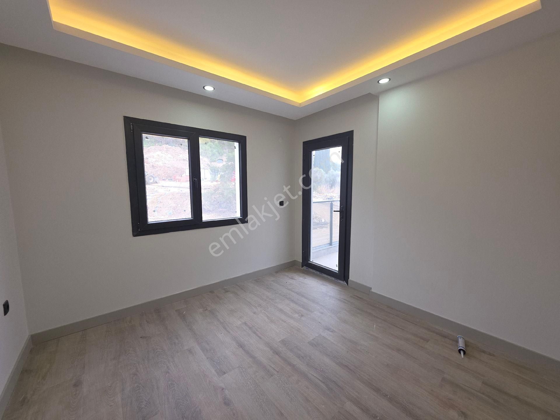 Kuşadası Satılık 3+1 Daire - Görsel 7