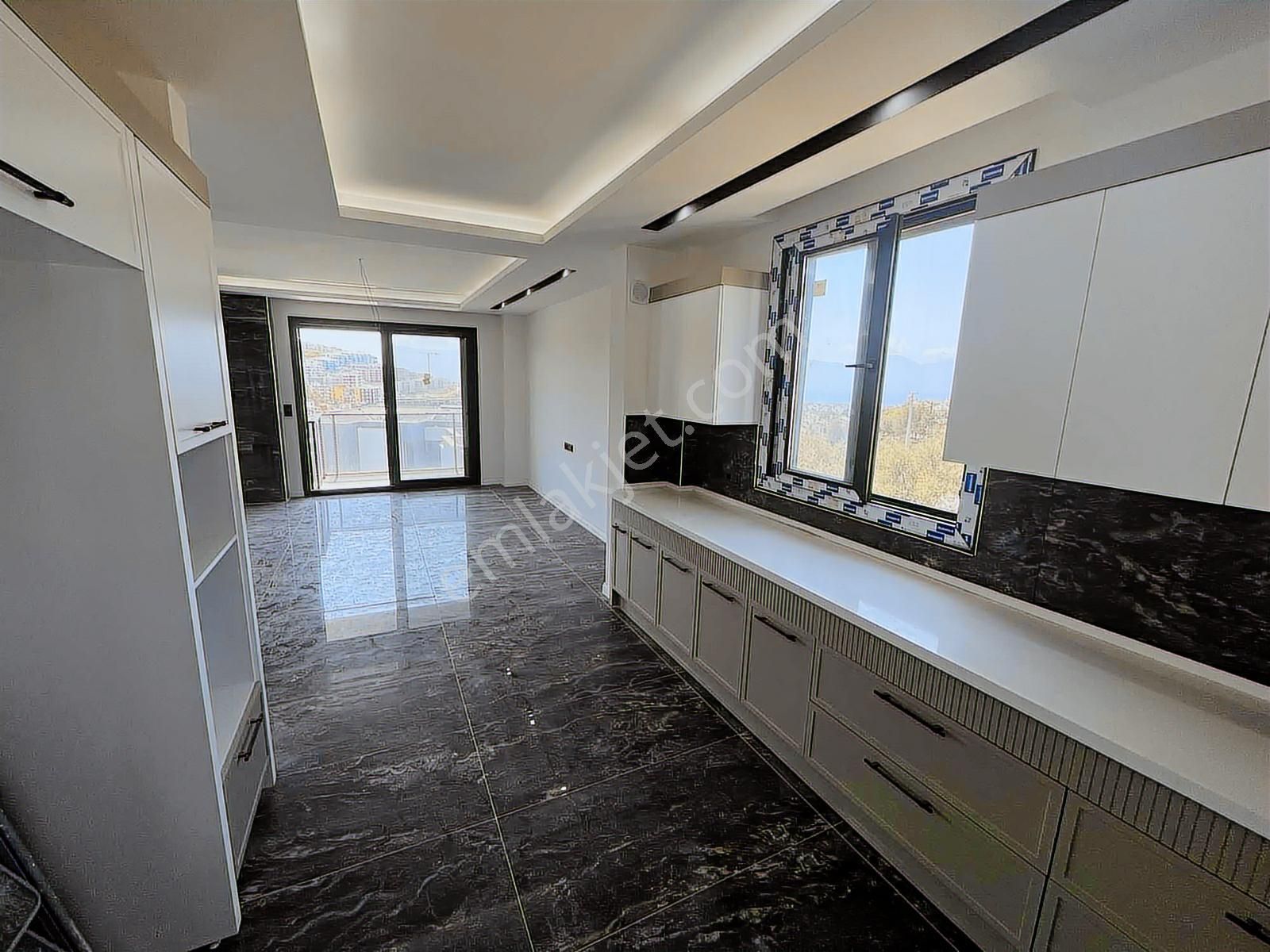 Jasse'den Kuşadasında Fourlex Deniz Manzaralı Havuzlu - Görsel 20