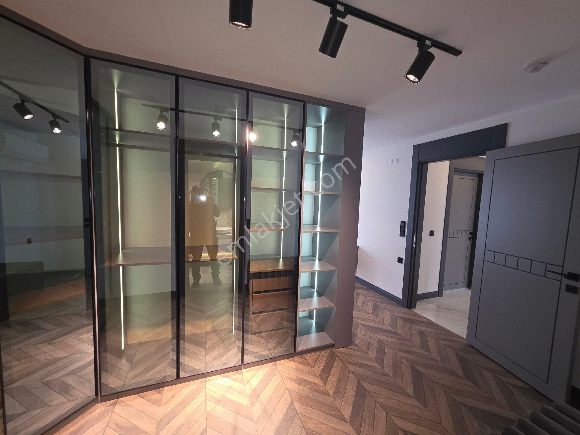 Kuşadası Satılık Sıfır 4+1 Villa - Görsel 15