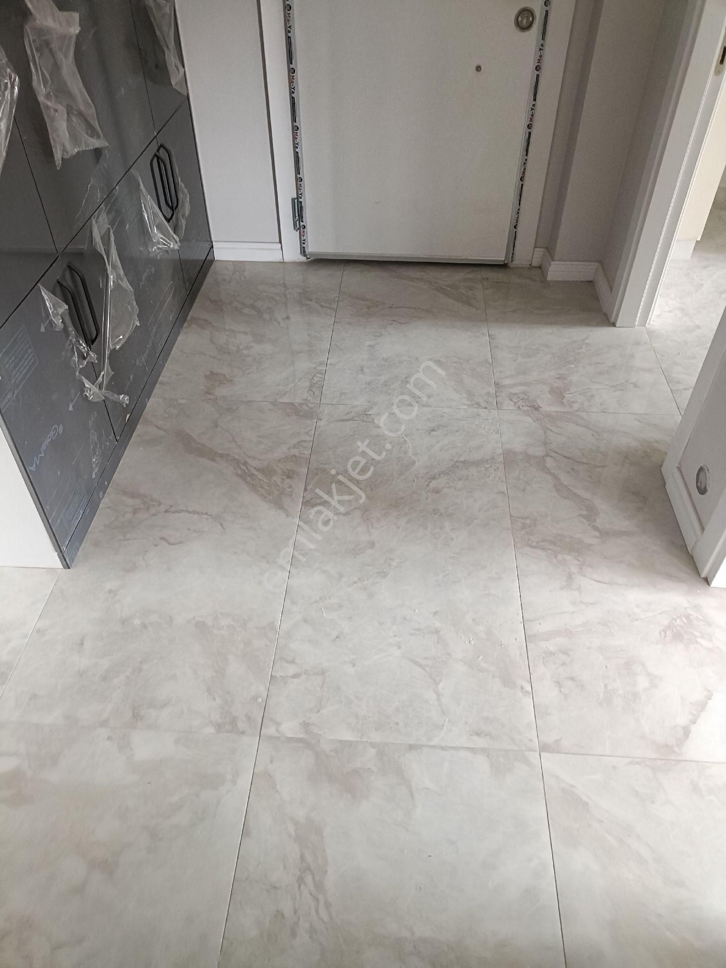 İstasyon Mahallesinde Cadde Üzerinde Kiralık Daire - Görsel 8