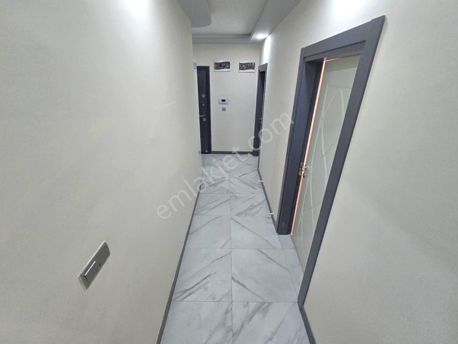 ▀▄jet Emlaktan Altınkum'da Ön Cephe Ebv. Banyolu Şık Tasarım 2+1 - Görsel 20