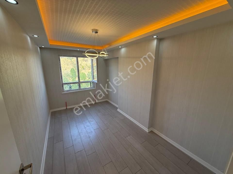 Metrobüse Yürüme Mesafesinde Bölgenin En Uygun 2+1 Fırsat Daire.. - Görsel 12