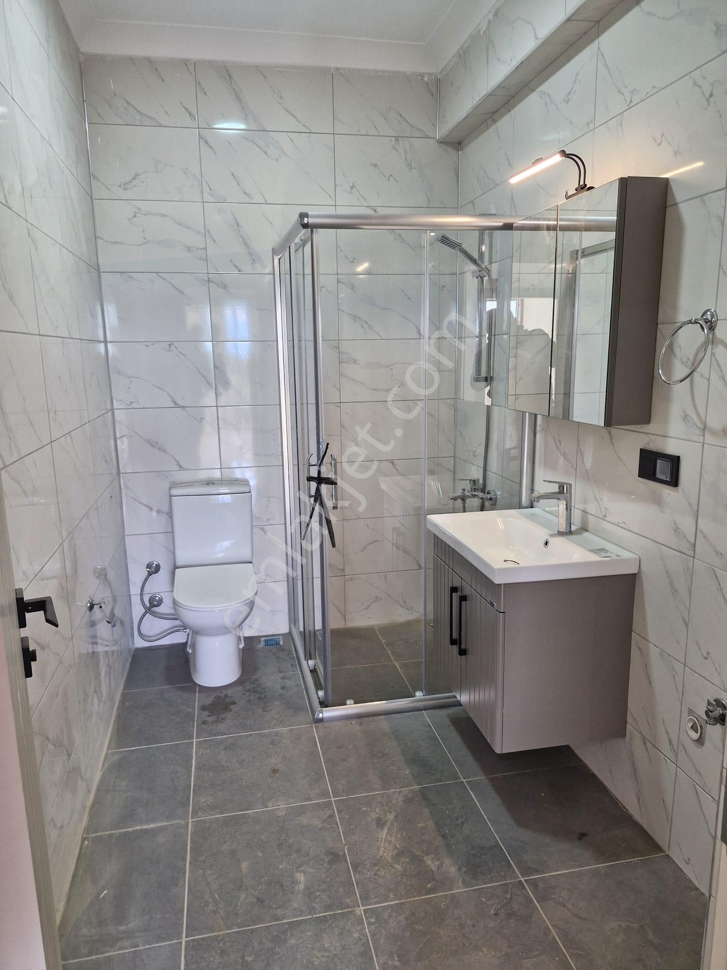 Mithatpaşa Merkezi Konumda 2+1 Lüx Muhteşem Daire - Görsel 28