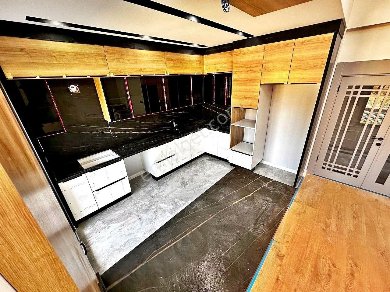 💥aygülden Altınoluk'ta Sıfır Nezih Site İçi Tam Bağımsız Havuzlu Loft Alanlı Lüks 4+1 Satılık Villa - Görsel 5