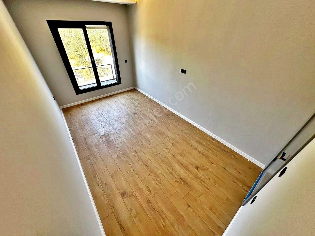 💥aygülden Altınoluk'ta Sıfır Nezih Site İçi Tam Bağımsız Havuzlu Loft Alanlı Lüks 4+1 Satılık Villa - Görsel 13