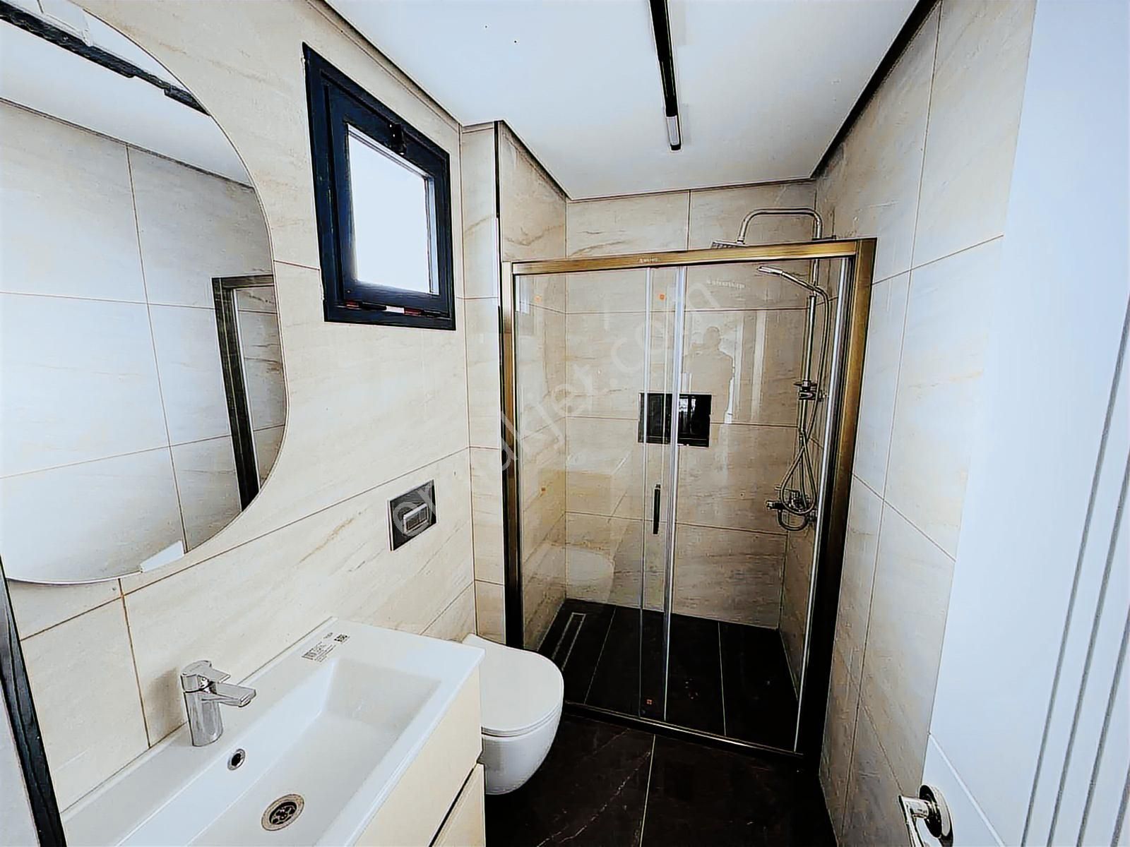 Kuşadası Güzelçamlı'da Tek Müstakil Havuzlu Satılık 3+1 Villa - Görsel 22