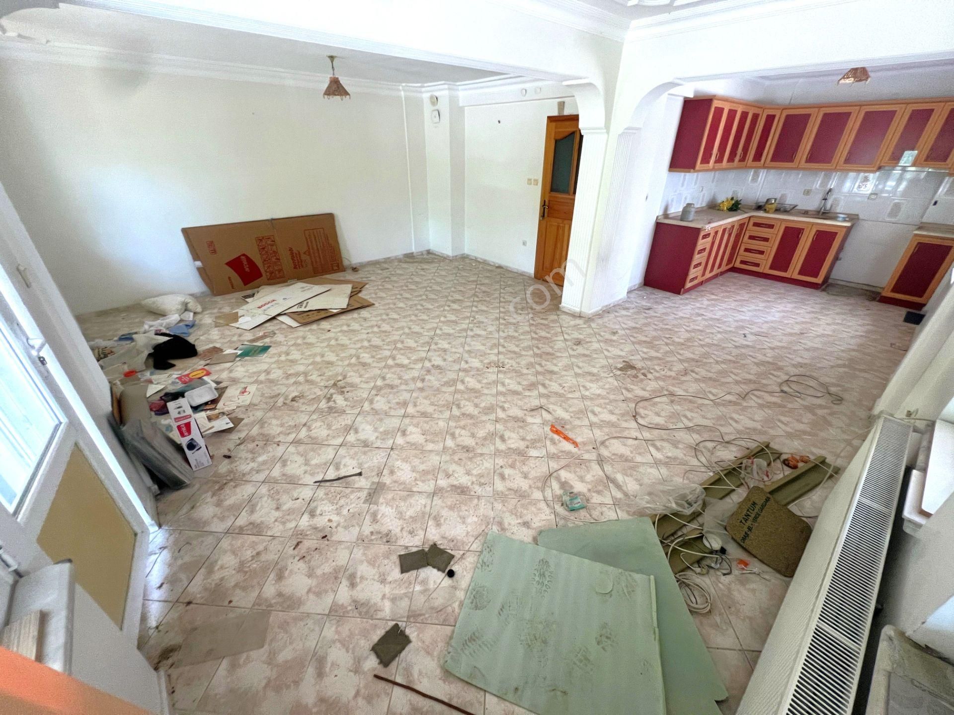 ꔪjet Emlak'tan İkizçay'da Denize Sadece 200m Otoparklı 5+1 Villa - Görsel 4