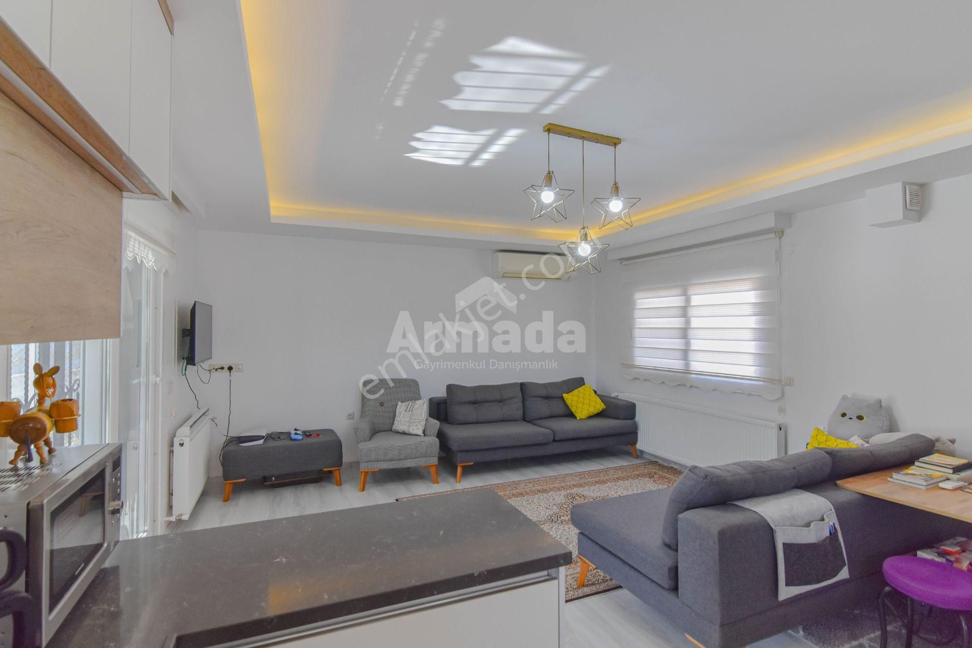 Kuşadası Yeniköy'de Ana Yola Yakın Bahçeli Müstakil Yaşam - Görsel 7