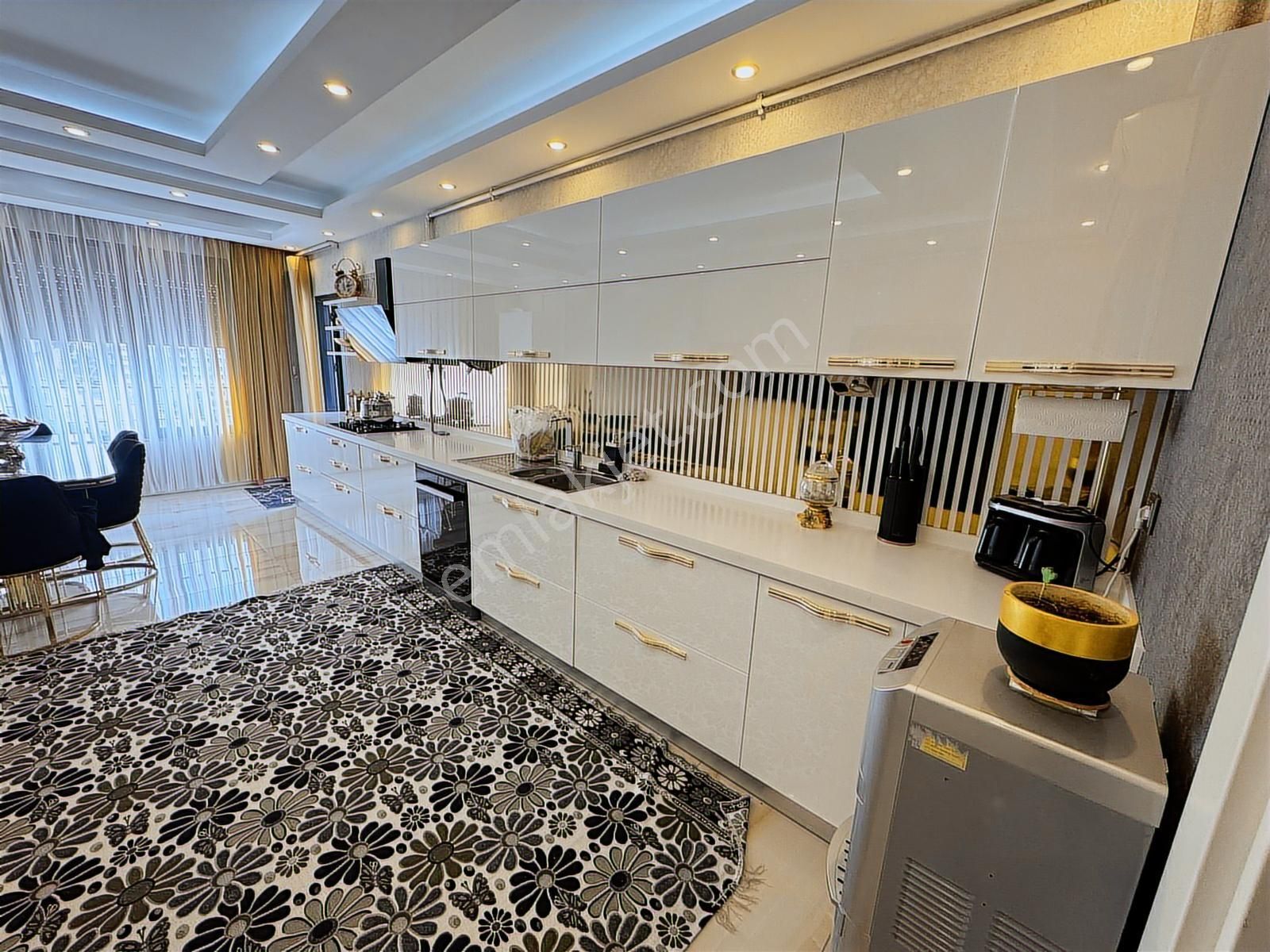 Yaşarsoy Gyo'dan K.köprü İsra Royal Sitesi 4+1 Ultra Lüks Daire - Görsel 12