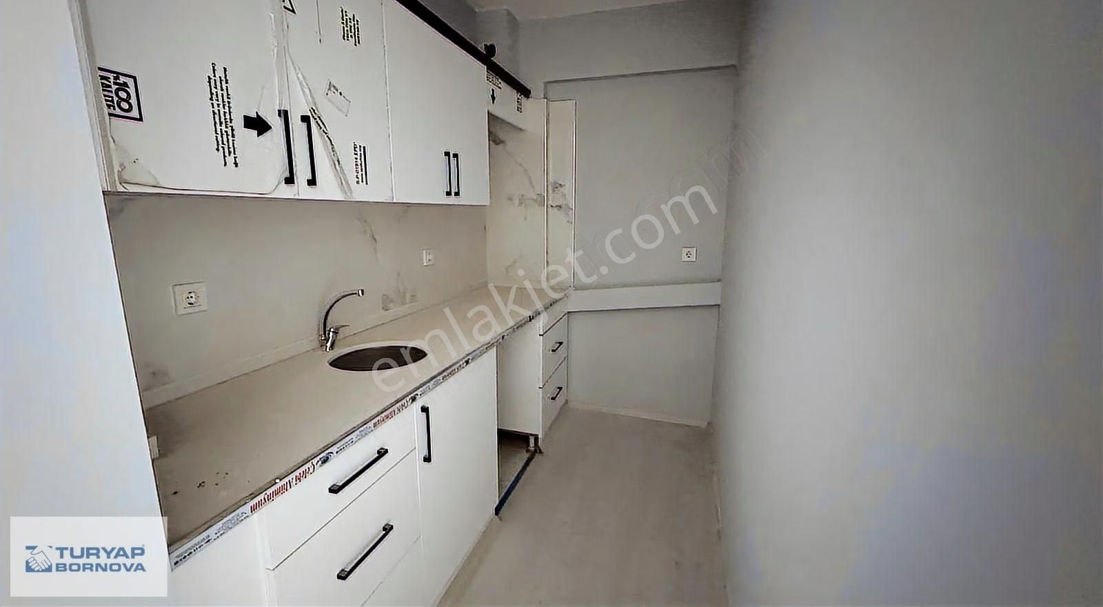 Manisa Saruhanlı Merkezde Çalışkanlar Plazada Kiralık 1+1 Ofis - Görsel 6