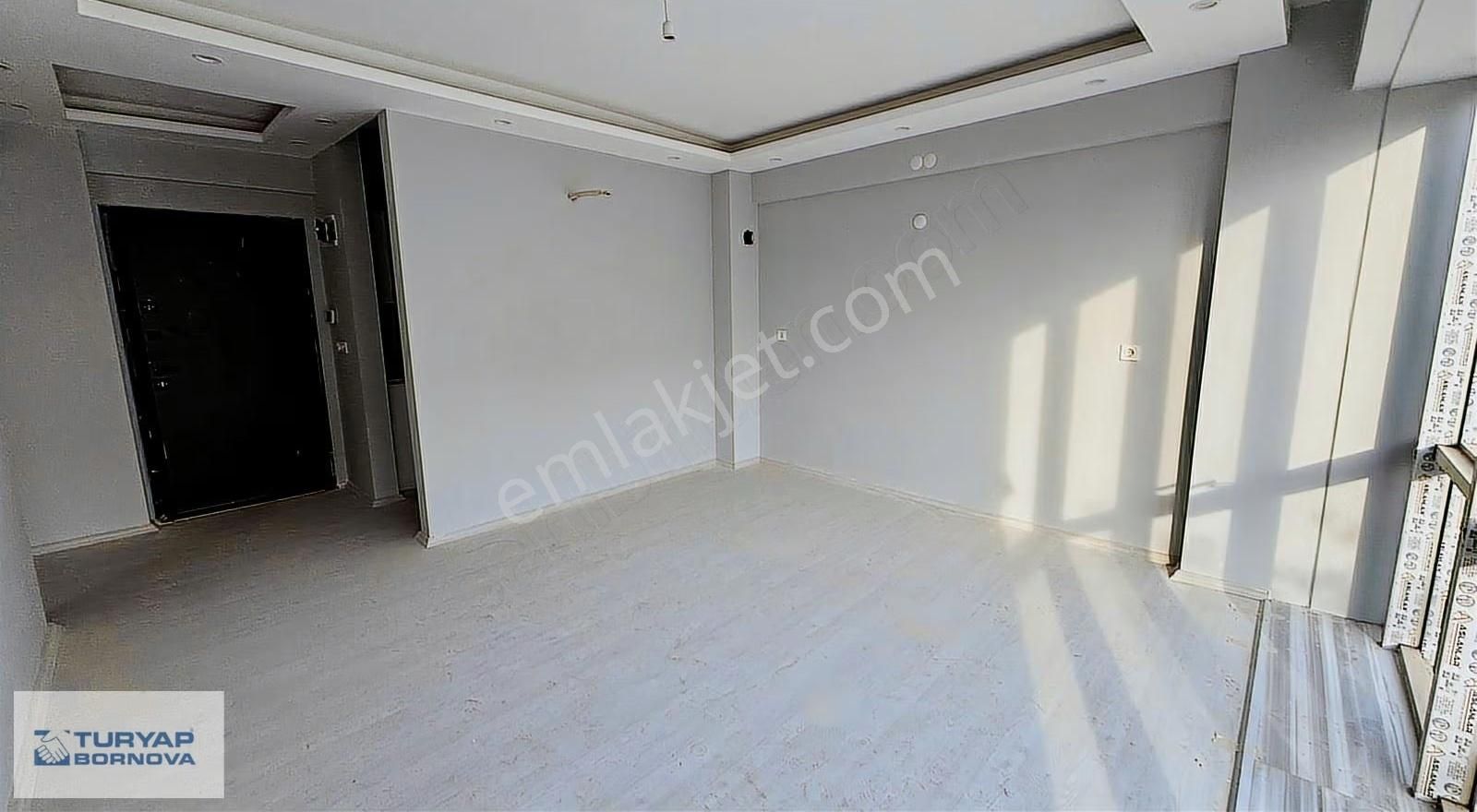 Manisa Saruhanlı Merkezde Çalışkanlar Plazada Kiralık 1+1 Ofis - Görsel 3