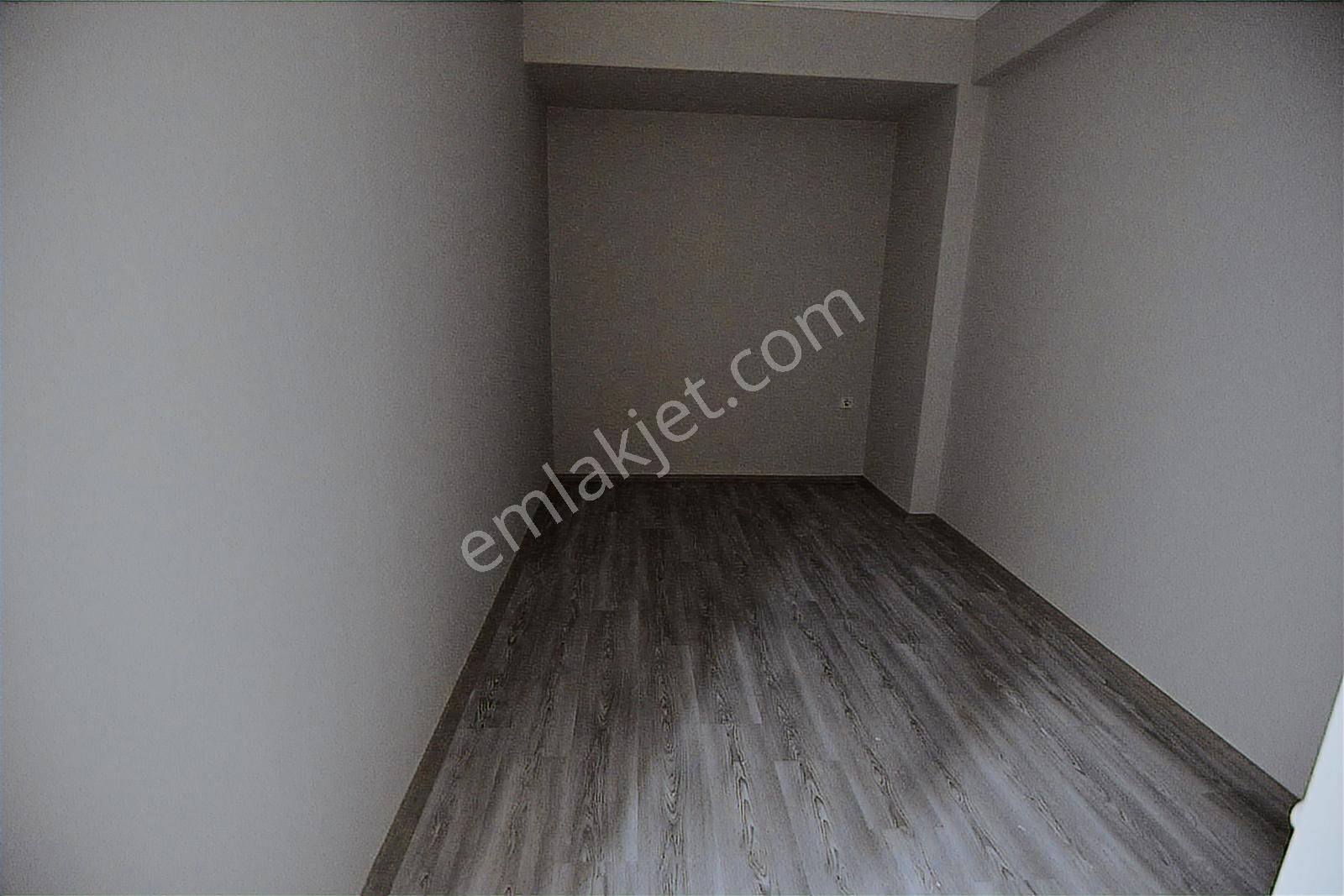 İzmir, Buca, Uğur Mumcu Cd. İzmar Market Üzeri Kiralık 2+1 Daire - Görsel 5