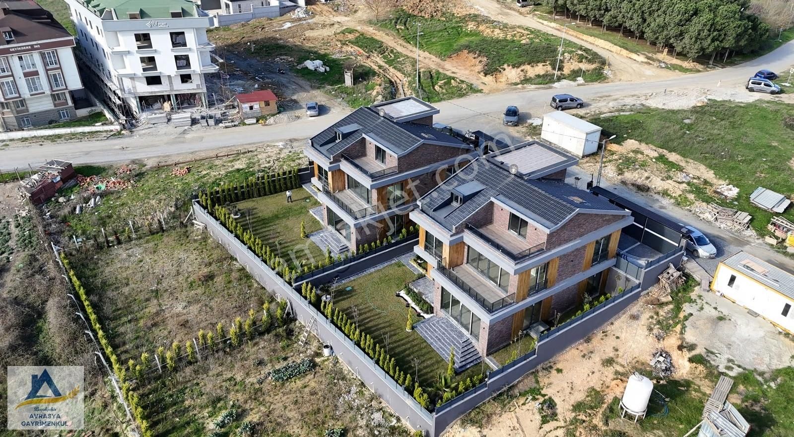 Bolluca'da 540 M² Alanlı 4 Katlı Sıfır Satılık Müstakil Villa - Görsel 27