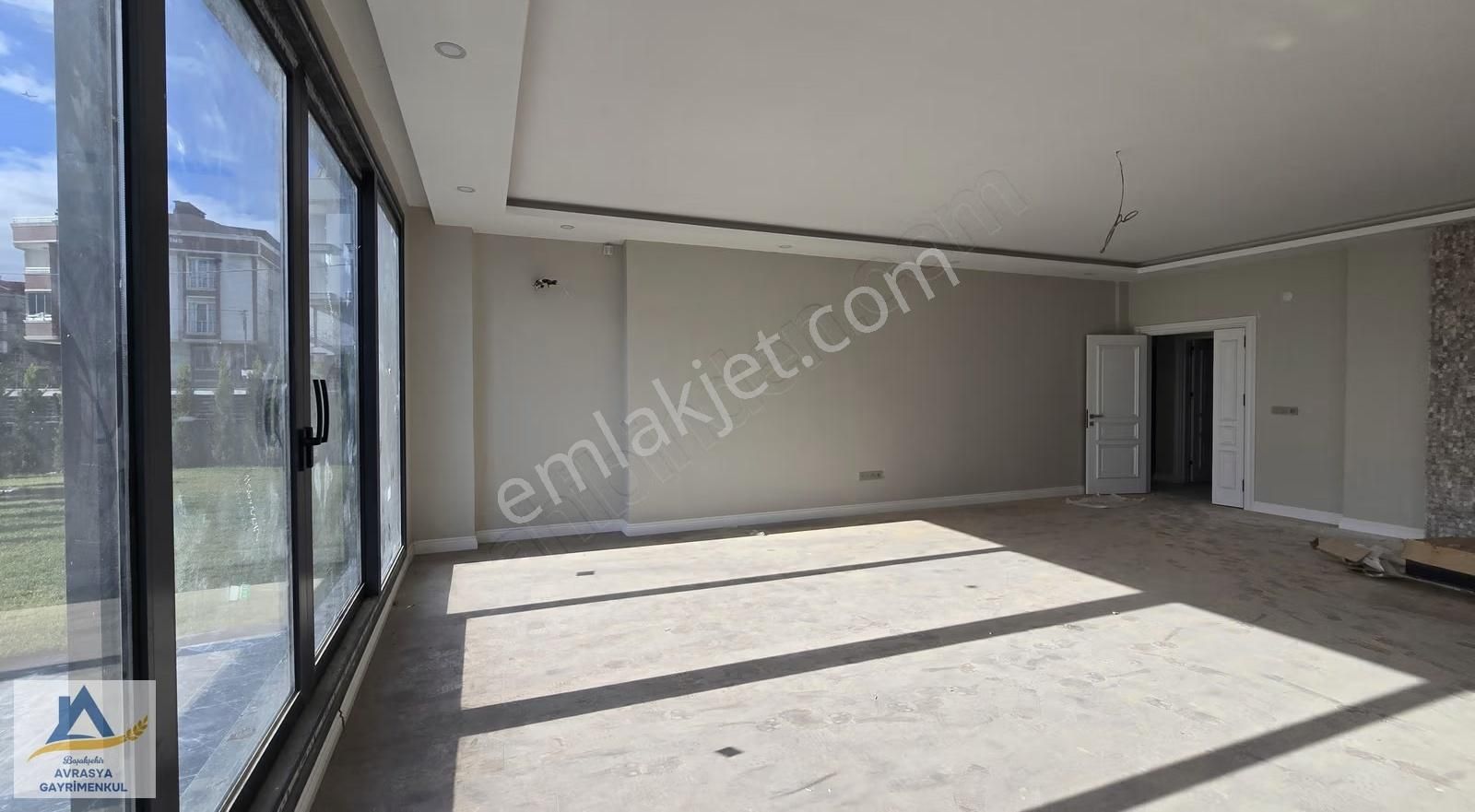 Bolluca'da 540 M² Alanlı 4 Katlı Sıfır Satılık Müstakil Villa - Görsel 33