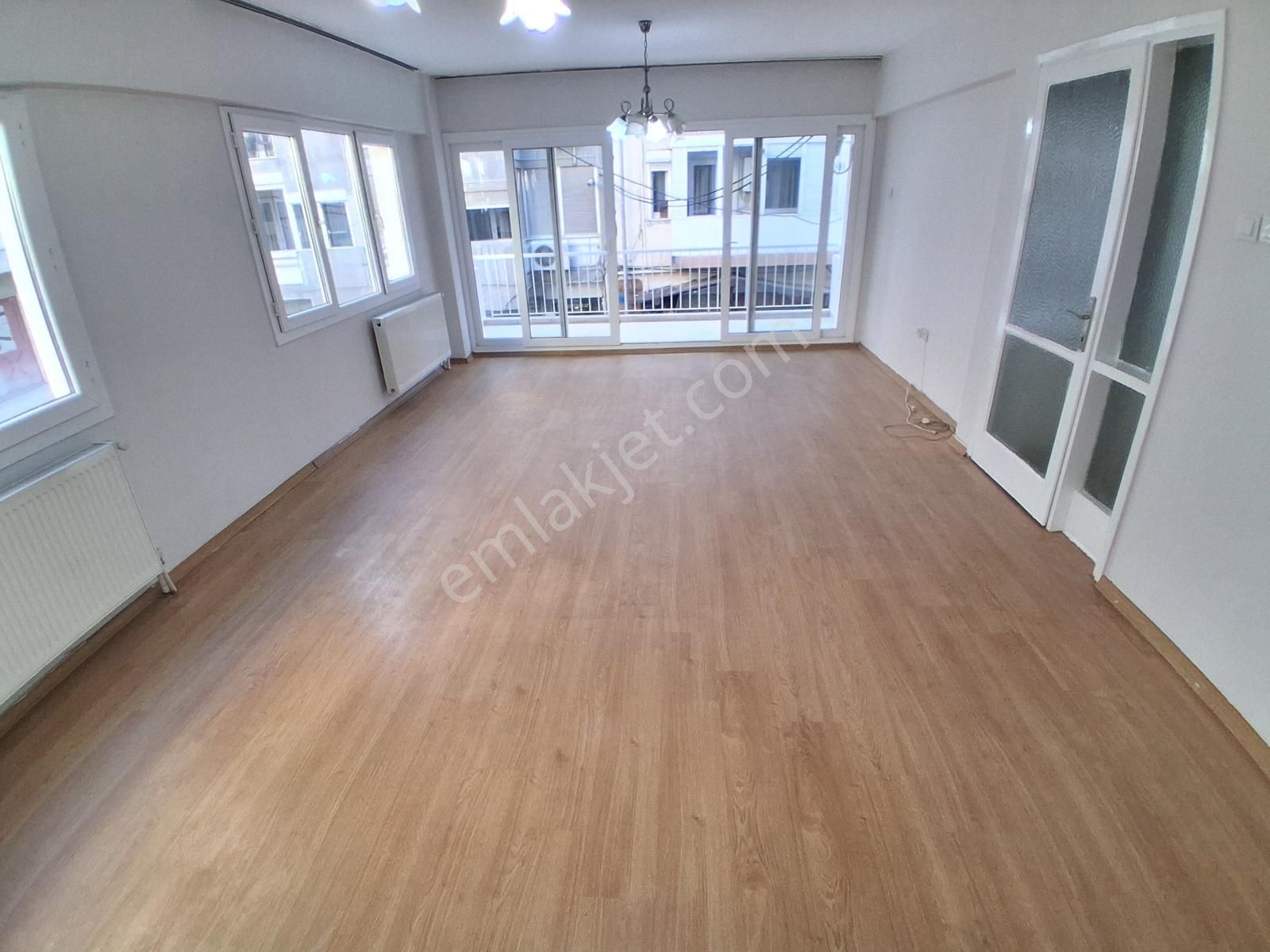 Satılık Daire, 3+1, D.gazlı, Ara Kat, Merkezi Konumda, Çakırdan