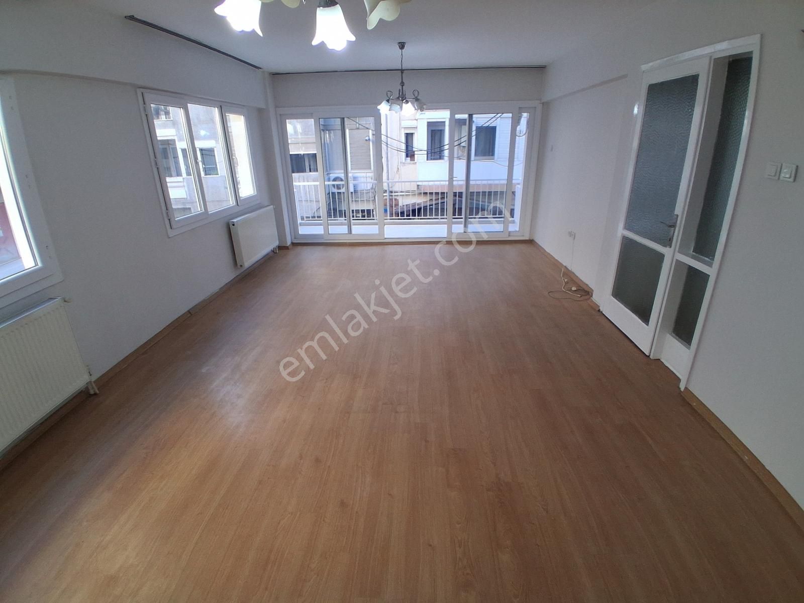 Satılık Daire, 3+1, D.gazlı, Ara Kat, Merkezi Konumda, Çakırdan - Görsel 2