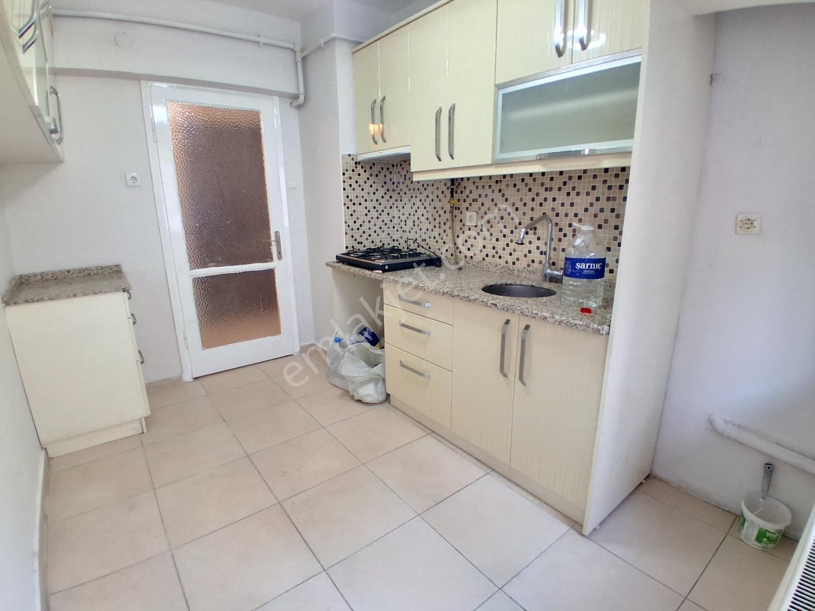 Satılık Daire, 3+1, D.gazlı, Ara Kat, Merkezi Konumda, Çakırdan - Görsel 6