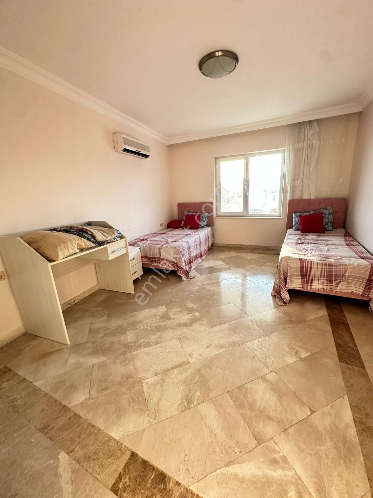 Satılık -daire Alanyada Mahmutlarda 2+1 Lüks Site Kaliteli Yaşam - Görsel 4