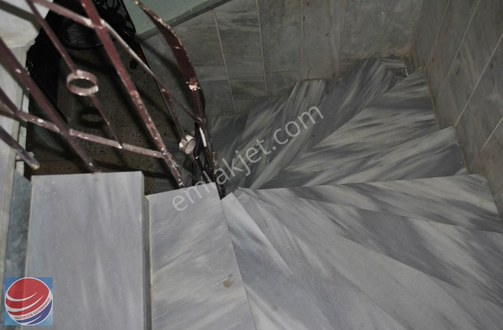 Gümüşyaka Mithatpaşa Sahil Sitesinde 2+1 Yazlık Daire Satılıktır - Görsel 4