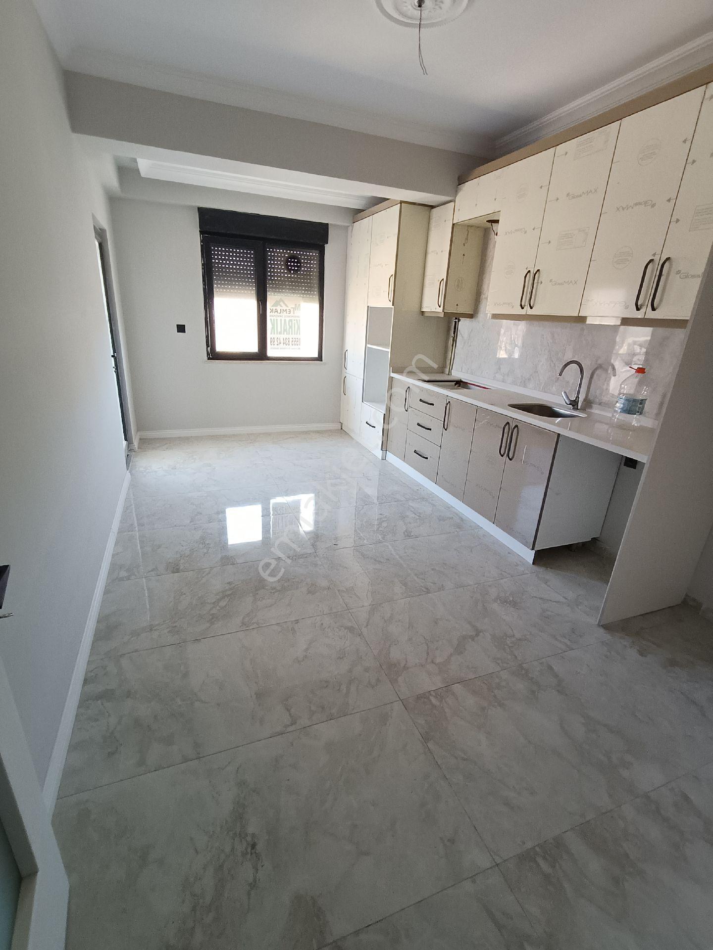 Mt Emlak'tan Tuzla İstasyon Mahallesi'nde Kiralık 3+1 Daire - Görsel 10