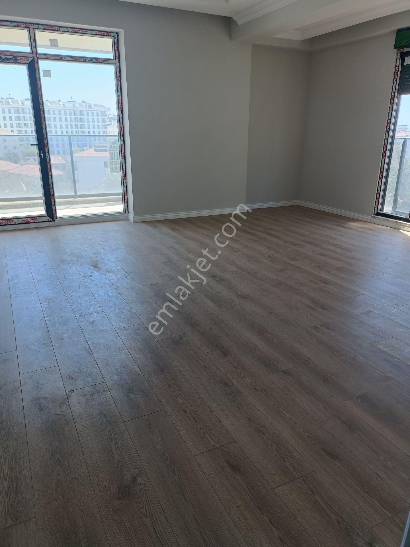 Mt Emlak'tan Tuzla İstasyon Mahallesi'nde Kiralık 3+1 Daire - Görsel 18