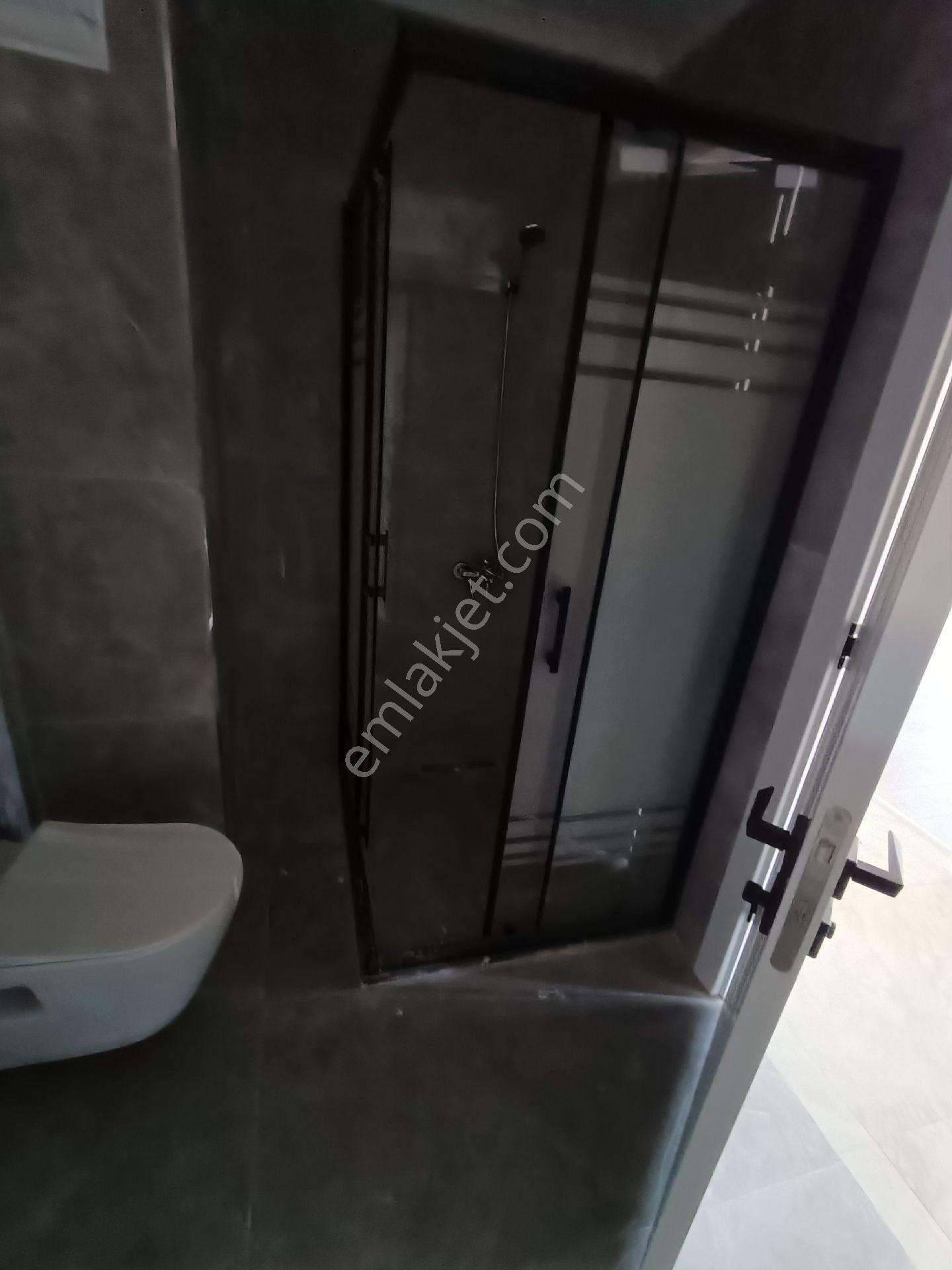 Mt Emlak'tan Tuzla İstasyon Mahallesi'nde Kiralık 3+1 Daire - Görsel 24