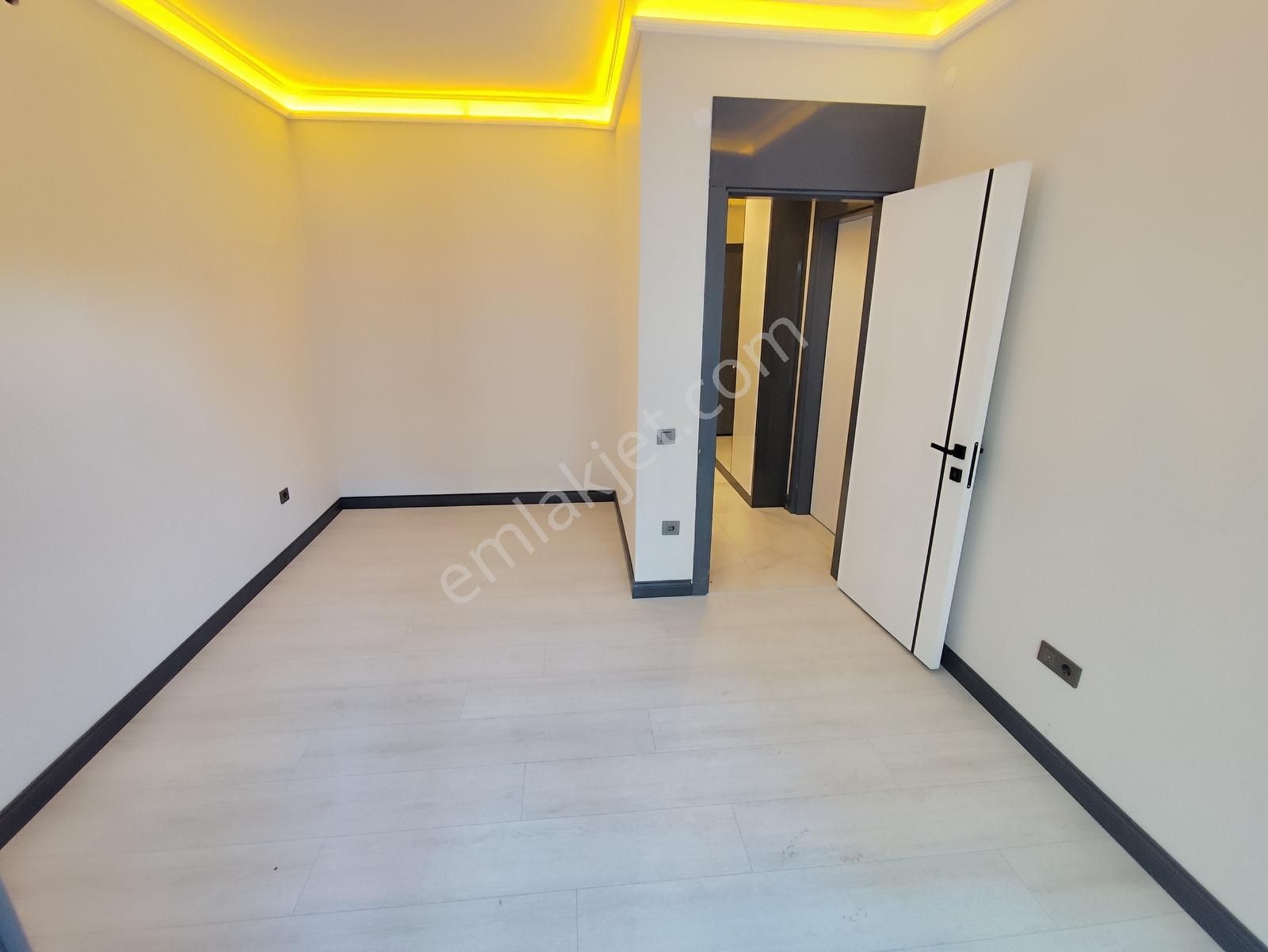 Akçay İkizçayın En Ferah Bölgesinde Sıfır Lüks Tasarım 1+1 Daire - Görsel 29