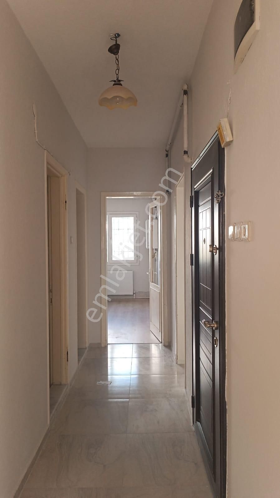Bornova İnönü Mah. 3+1 Doğalgazlı Kiralık Daire - Görsel 7