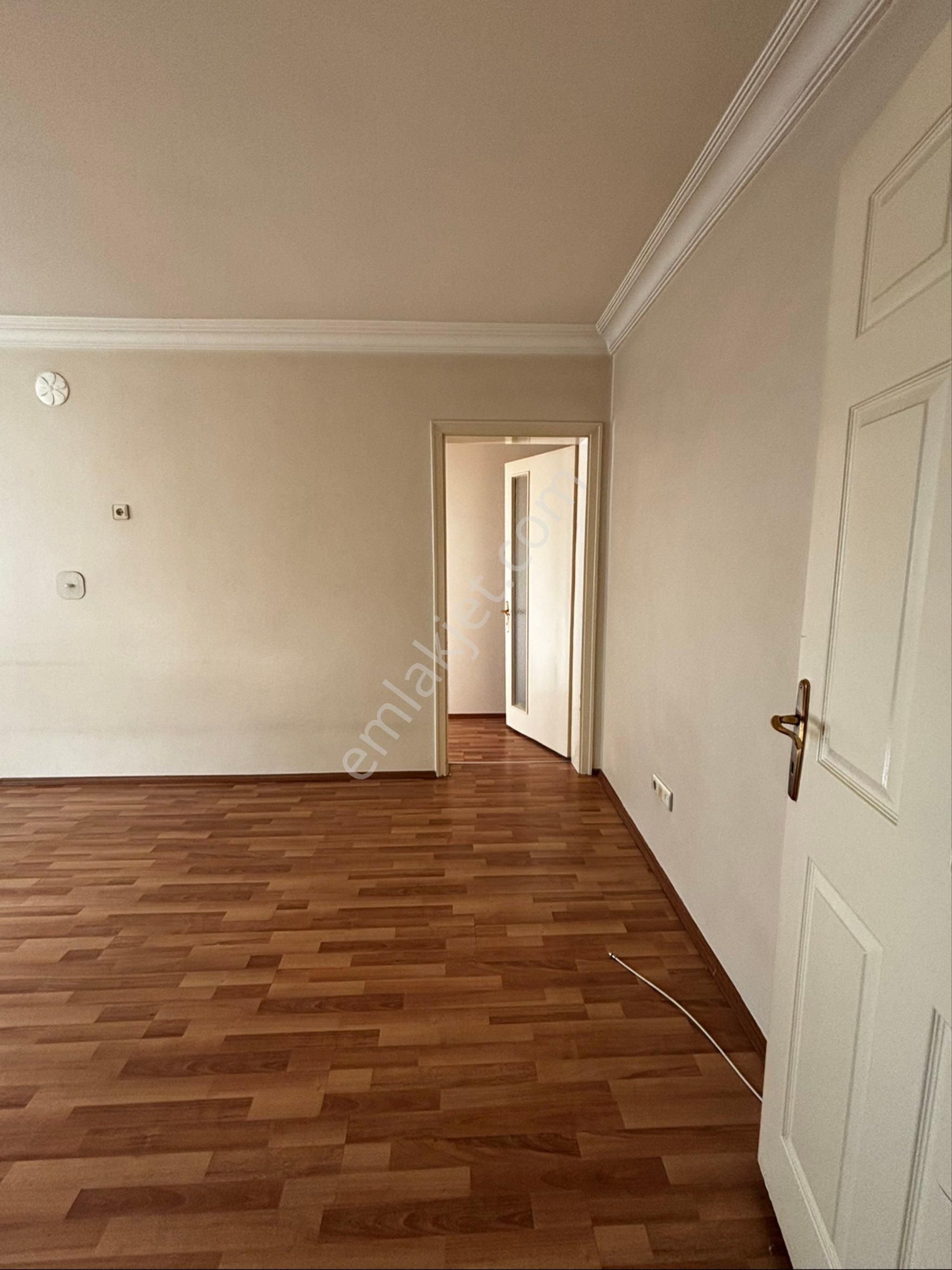 Kurtuluş İnşaat’tan İhsaniye’de Bakımlı Geniş Satılık Daire - Görsel 15