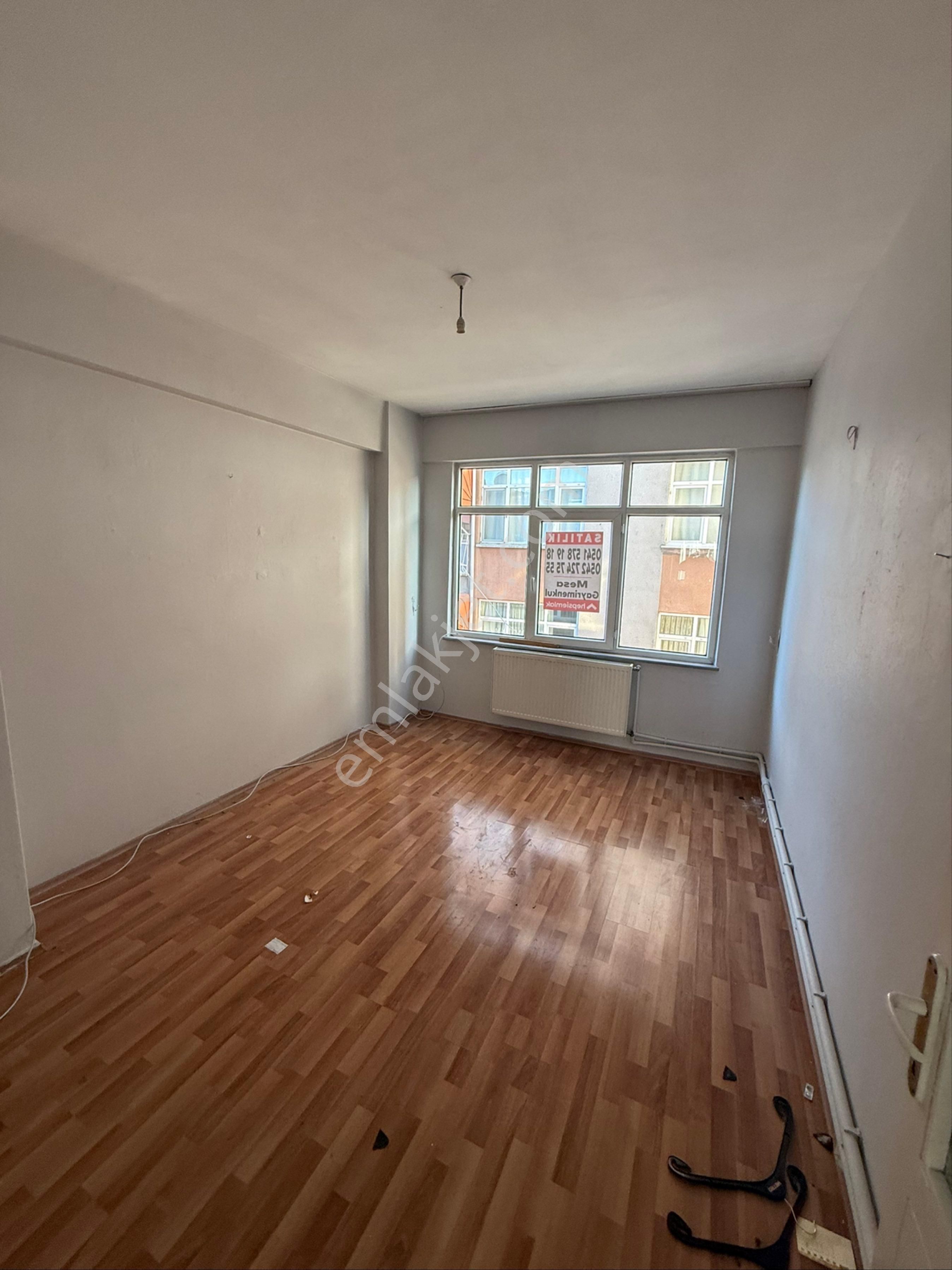 Bulvara Cephe İci Temiz Satılık Daire - Görsel 20