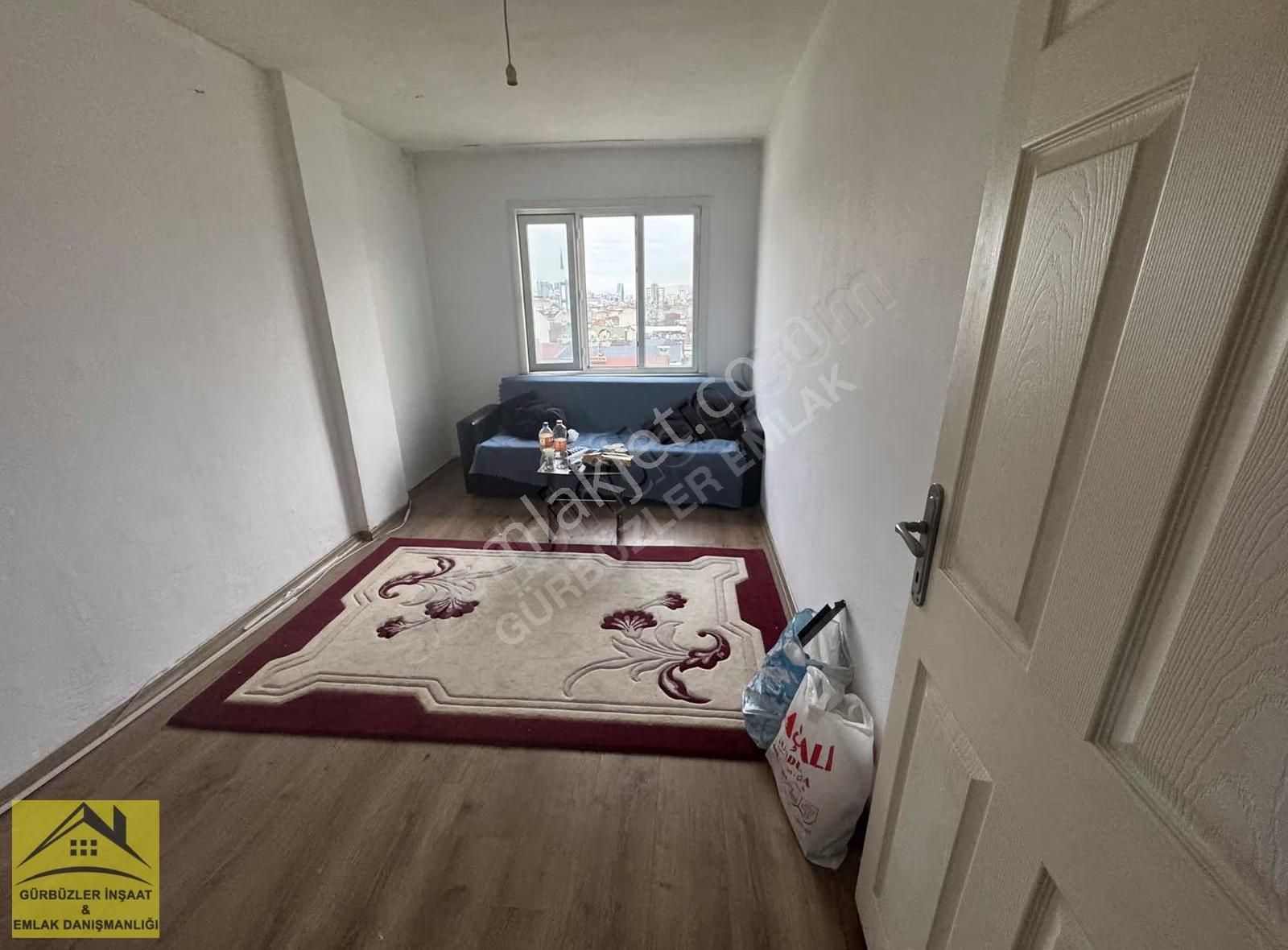 M.akif'de Aşık Veysel Caddesine Yakın 2+1 85m² Boş Daire