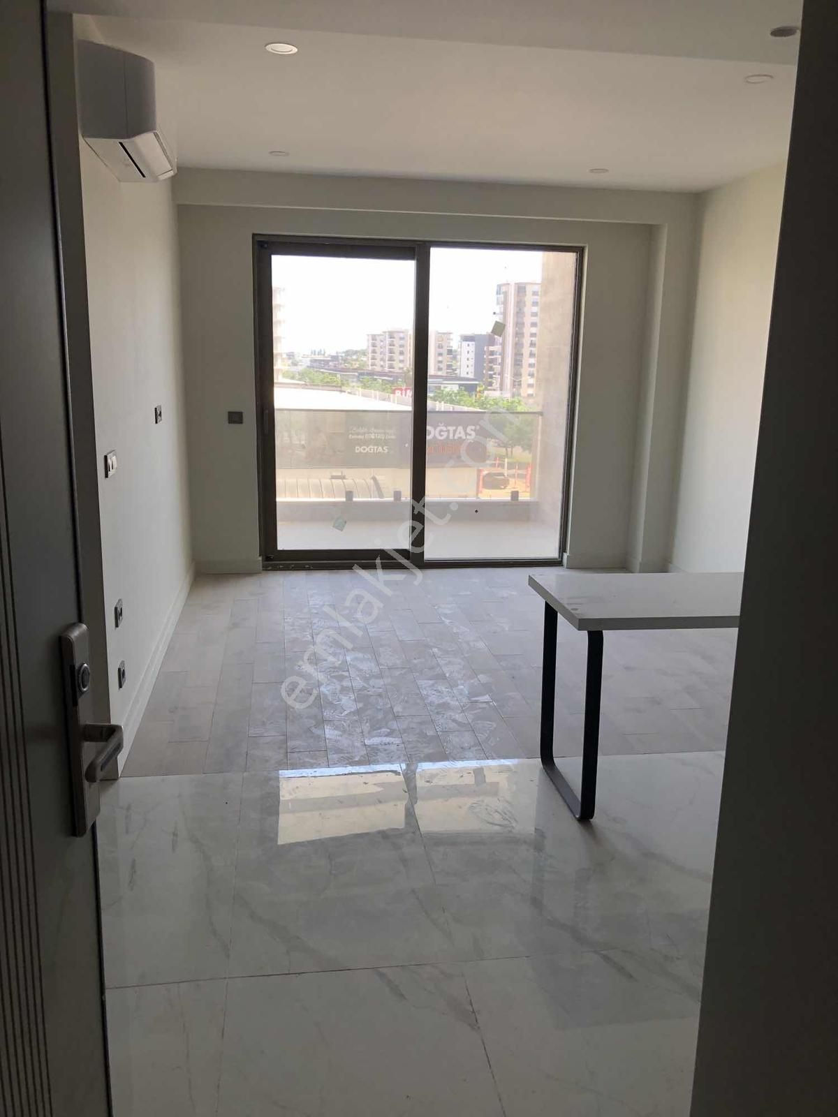 Royal Rezidans'ta Kiralık 2+1 - Görsel 27