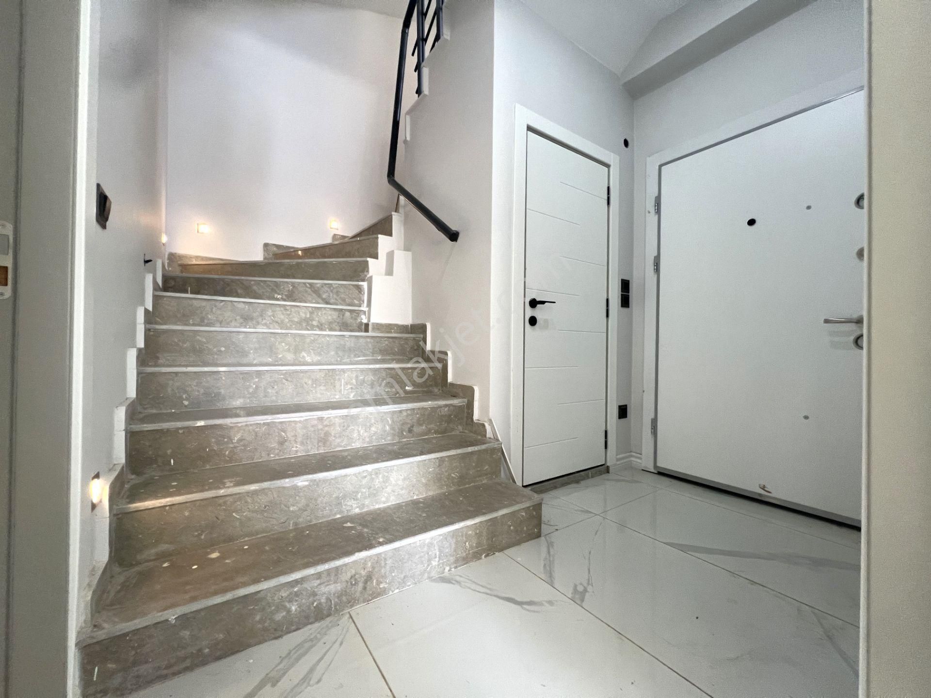 ▃jet Emlak'tan Zeytinli'de İçinizi Aydınlatacak Modern 3+1 Villa - Görsel 11