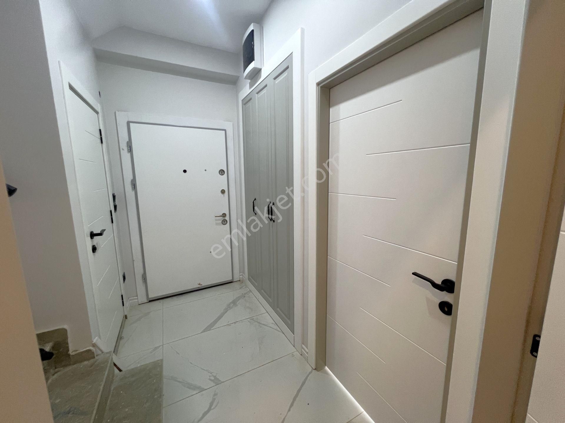 ▃jet Emlak'tan Zeytinli'de İçinizi Aydınlatacak Modern 3+1 Villa - Görsel 23