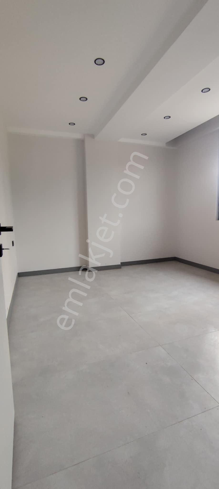 Çakmak'ta Cadde Üstü Ön Cephe 2+1/95 Sıfır Daire 4.700.000 Tl !!! Mantıklı Araç Ve Apart Takına Açık - Görsel 7