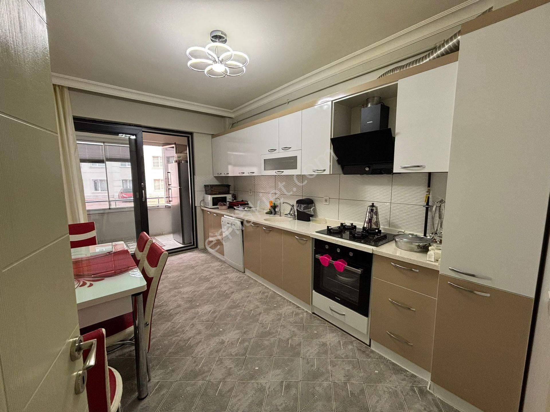 İsa Kavak Gayrimenkul'den Meram Gödene Mahallesi’nde 3+1 Satılık Daire - Görsel 3