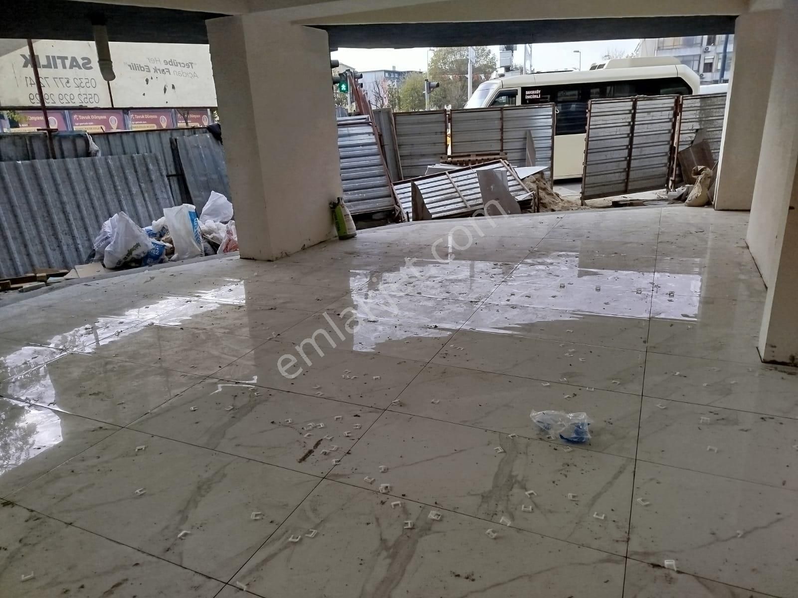 Gökçe Emlak'tan Sıfır Kiralık Dükkanlar