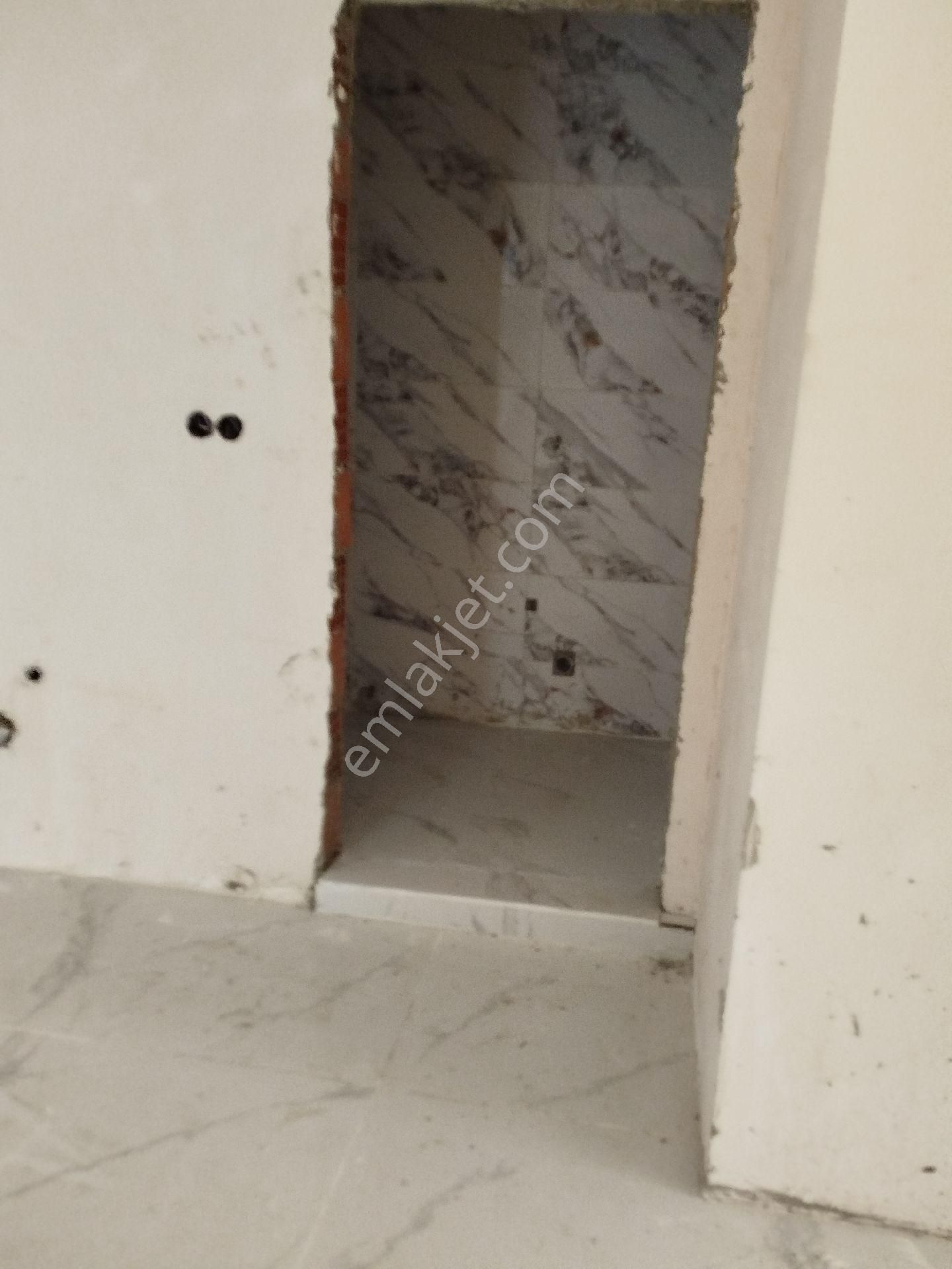 Gökçe Emlak'tan Sıfır Kiralık Dükkanlar - Görsel 16