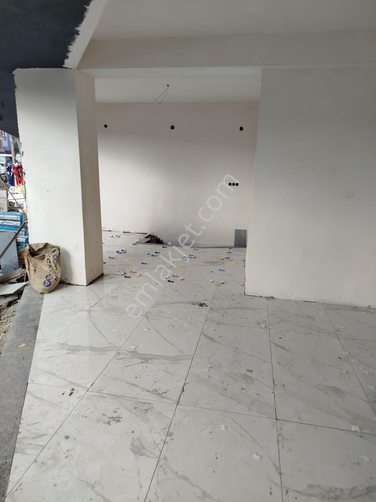 Gökçe Emlak'tan Sıfır Kiralık Dükkanlar - Görsel 6