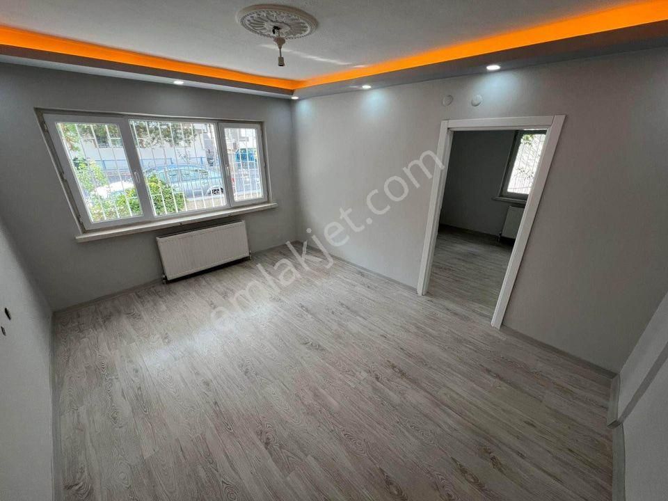 Metrobüse 5'dk Oturuma Hazır Krediye Uygun 2+1 Lüx Yüksek Giriş Daire... - Görsel 3