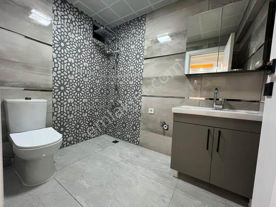 Metrobüse 5'dk Oturuma Hazır Krediye Uygun 2+1 Lüx Yüksek Giriş Daire... - Görsel 9