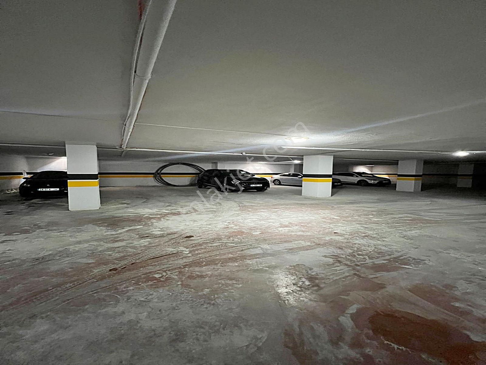 Cadd34 Yapı'dan Avcılar Metrobüsün Dibinde Sıfır Kapalı Otoparklı 2+1 Satılık Arakat Daire - Görsel 31