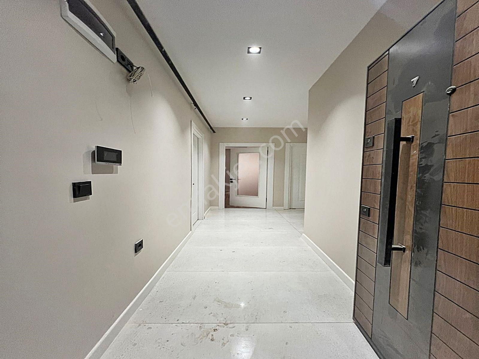 Cadd34 Yapı'dan Avcılar Metrobüsün Dibinde Sıfır Kapalı Otoparklı 2+1 Satılık Arakat Daire - Görsel 8