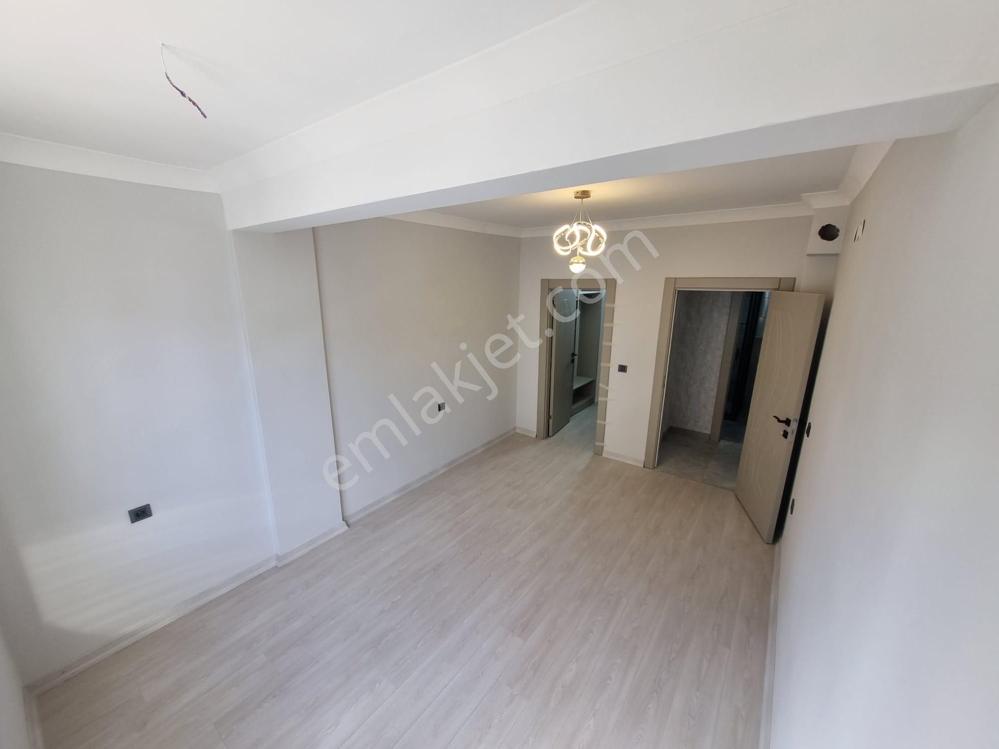 Hazardan Mendereste Yüksek Kredili Lüx Yapılı Ön Cephe Arakat - Görsel 7