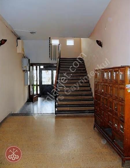 Balmumcu Barbaros Bulvarın Da 135 M2 Manzaralı Otoparklı Ofis - Görsel 13