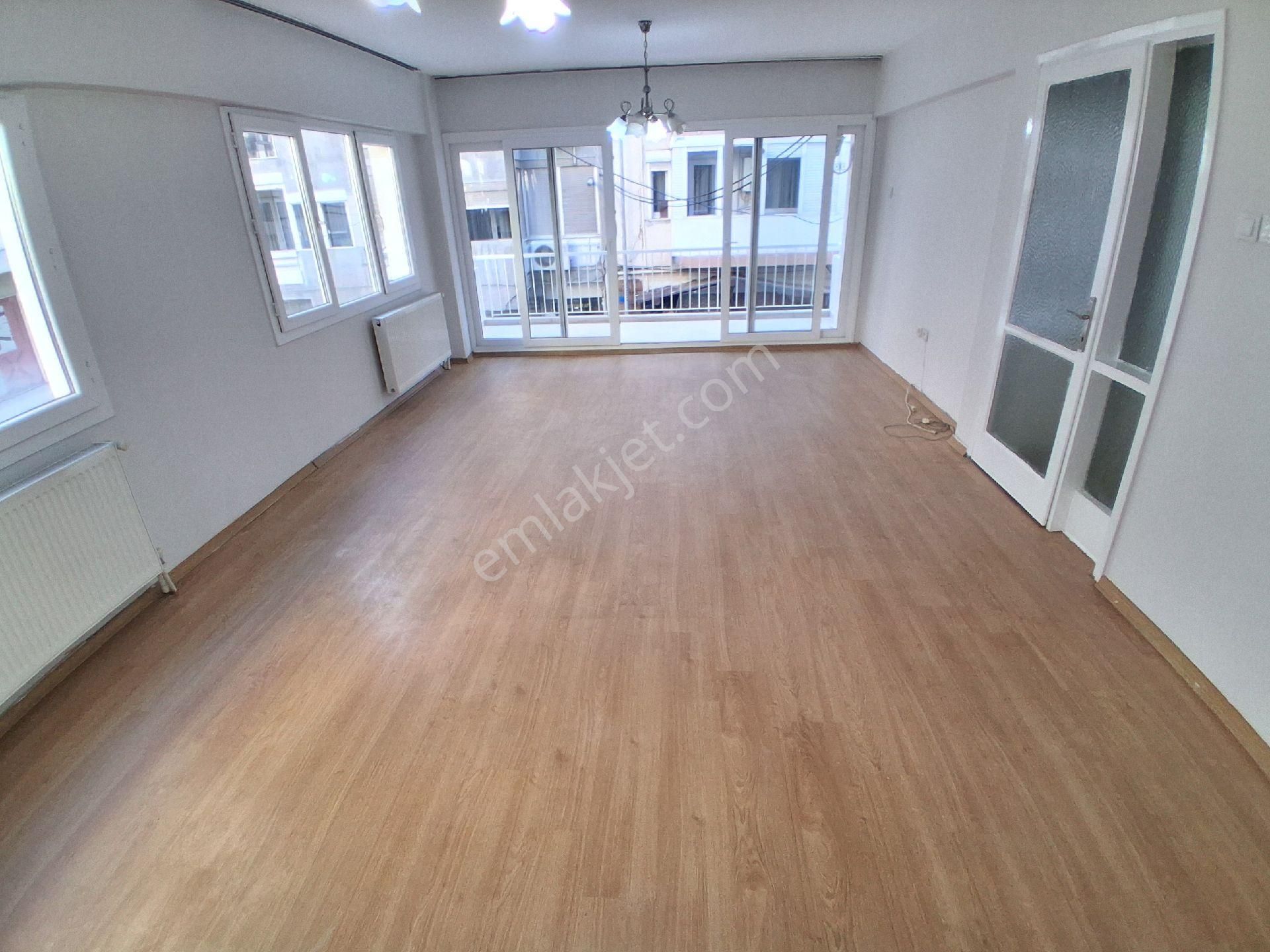 Satılık Daire, 3+1, D.gazlı, Ara Kat, Merkezi Konumda, Çakırdan - Görsel 2