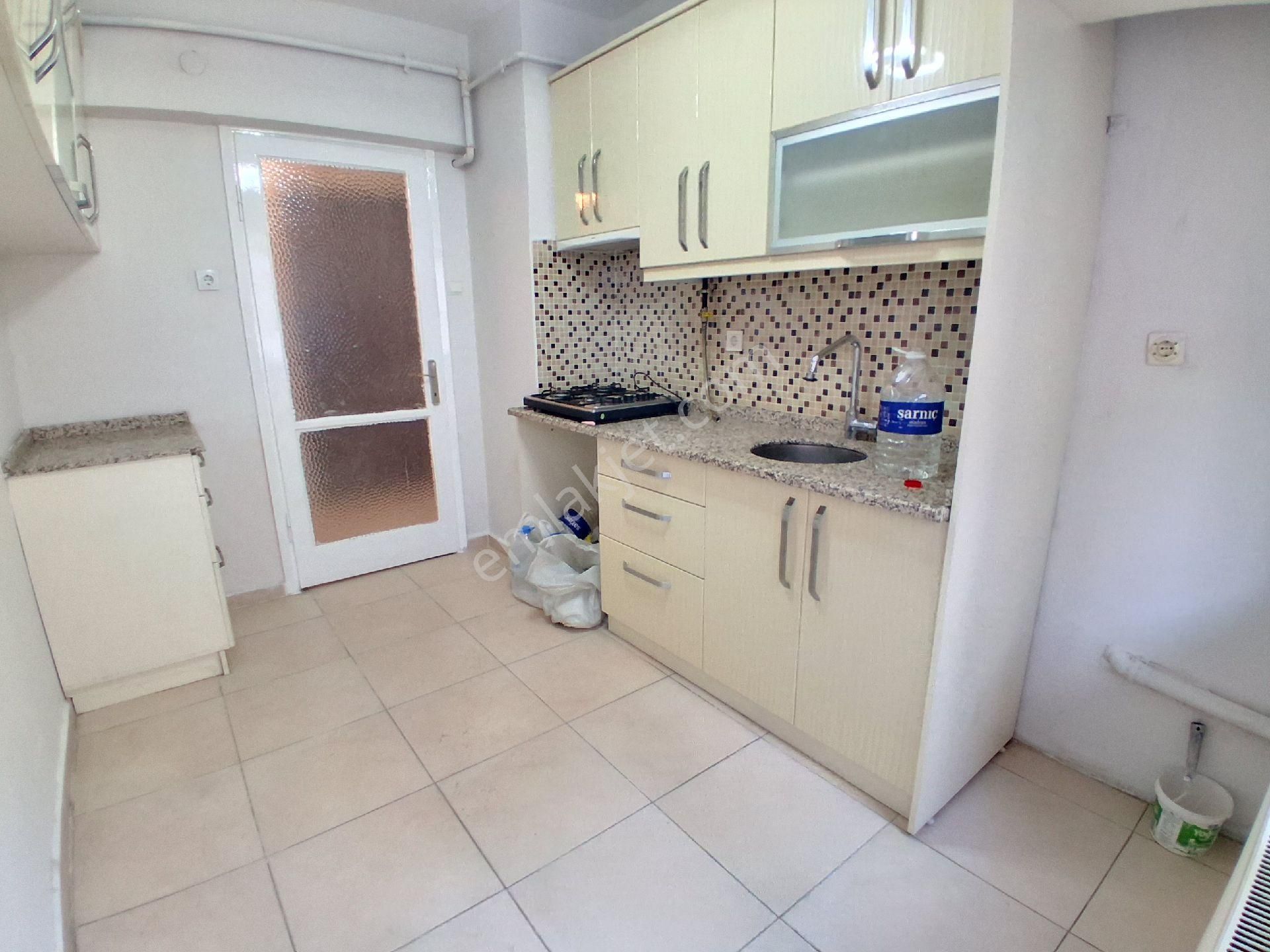 Satılık Daire, 3+1, D.gazlı, Ara Kat, Merkezi Konumda, Çakırdan - Görsel 6