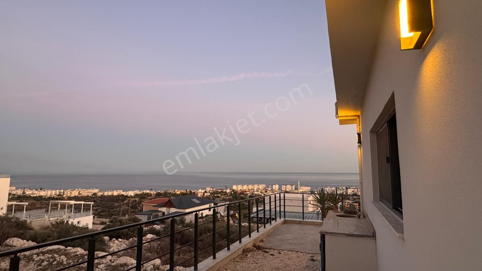 Mersin Erdemli Tırtar'da Full Deniz Manzaralı Satılık 3+1 Dubleks Villa - Görsel 5