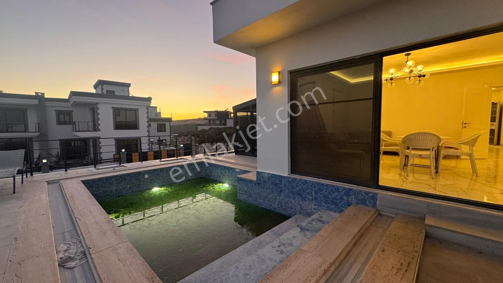 Mersin Erdemli Tırtar'da Full Deniz Manzaralı Satılık 3+1 Dubleks Villa - Görsel 7