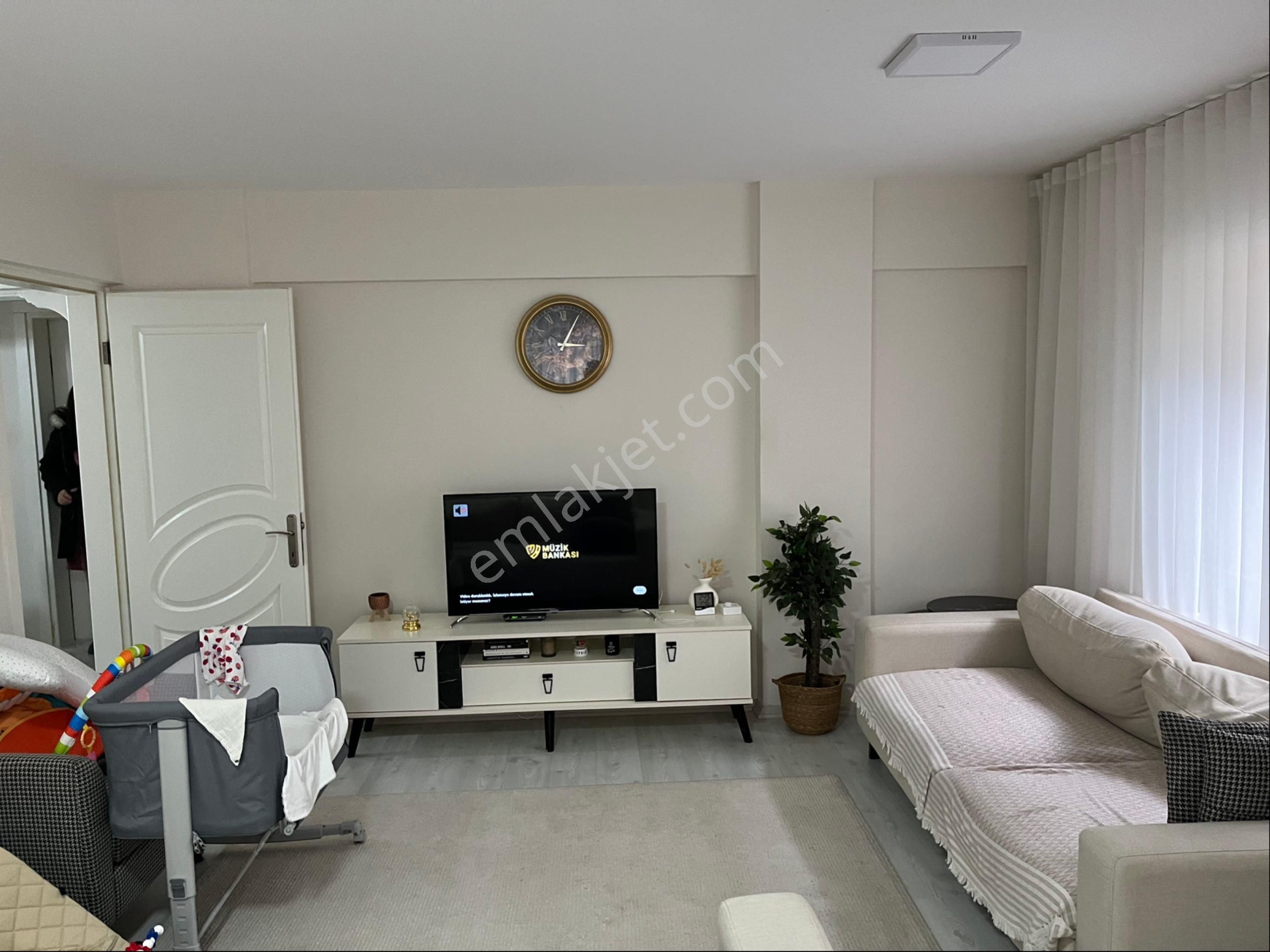 Kazım Dirik Te Büyük Park Yakını - Görsel 13